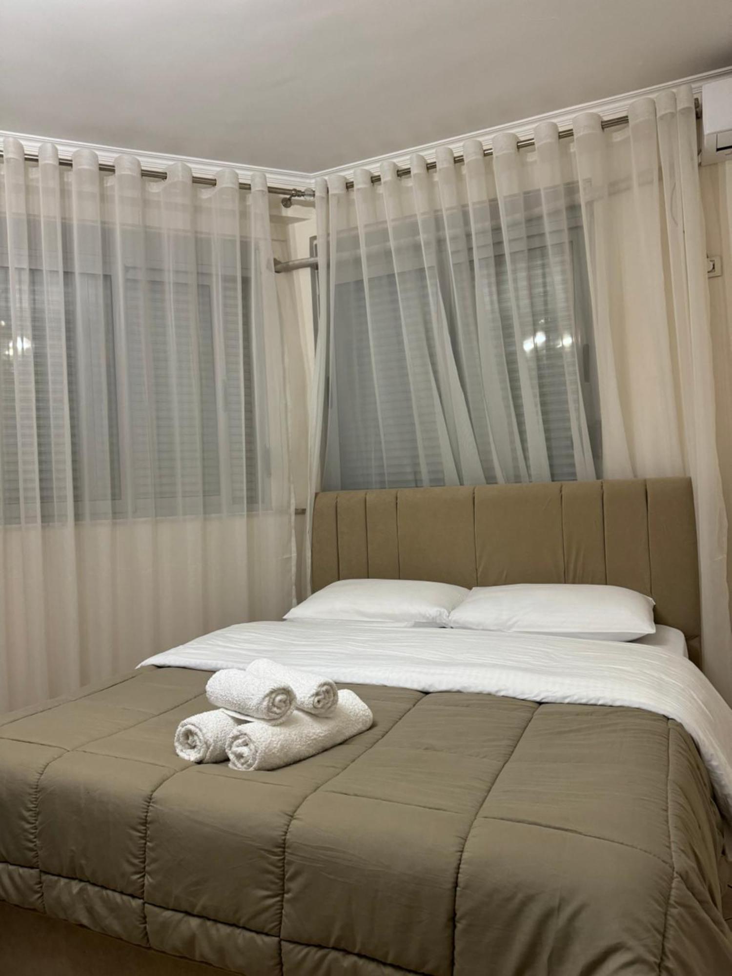 Condor Center Tirana Apartment Exterior photo